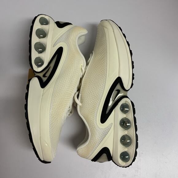 Nike Air Max DN Sail Black DV3337 100 Size 11.5 Men White Low Top Sneaker Rare main image 6